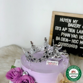 Bánh Kem Vương Miện xinh 010
