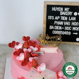 Bánh Kem Màu Hồng Dâu Tây 011