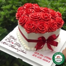 BÁNH KỈ NIỆM CHO BỐ MẸ