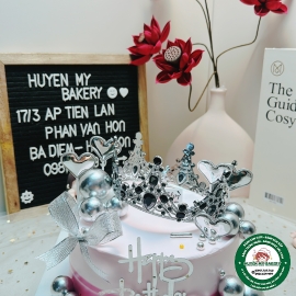 Bánh kem vương miện 203