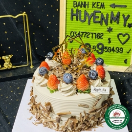 kem socola phủ socola vụn 