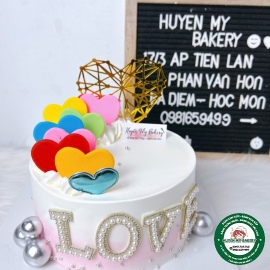 Bánh màu hồng nhẹ nhàng đẹp cho bé gái .cho nữ