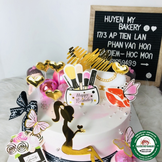 Bánh Kem Set  Thiếu Nữ sang chảnh