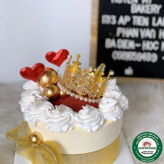Bánh Kem Vương Miện 012