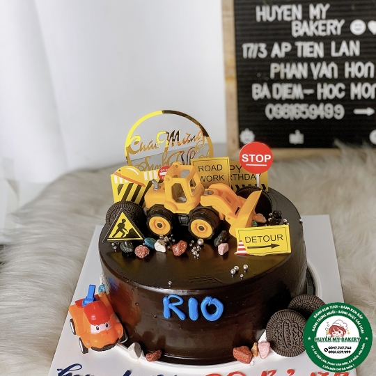 Bánh Socola xe cẩu 026