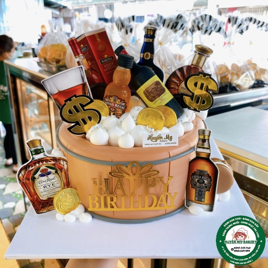 Bánh Kem Chai Rượu Tiền Đô