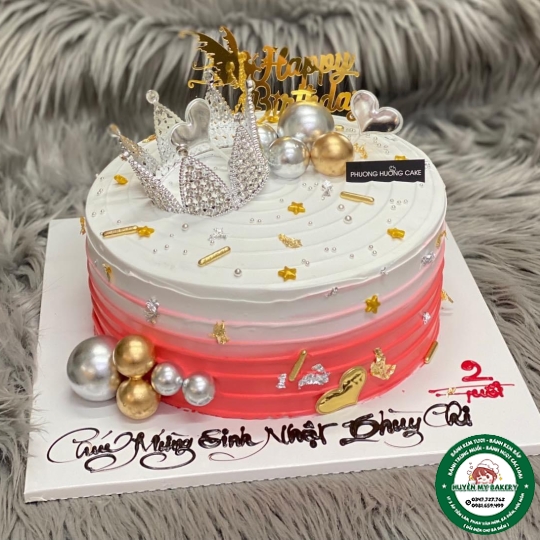 Bánh kem vương miện 1026