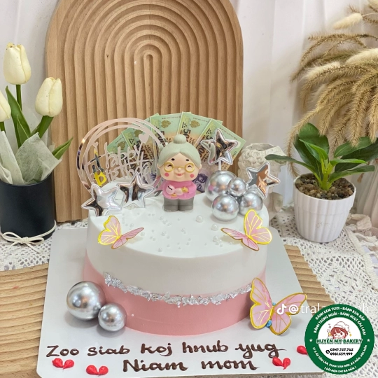 Bánh Kem Mừng Sinh Nhật Bà 014