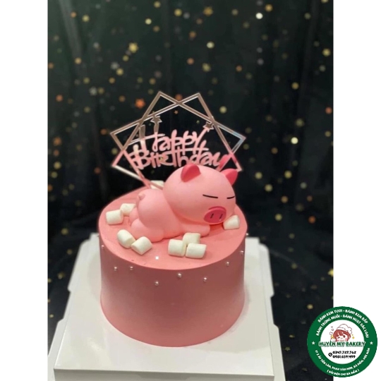 Bánh kem con heo màu hồng 01