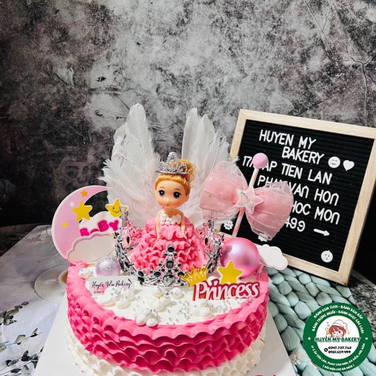 BÁNH KEM BÚP BÊ SIÊU ĐẸP CÁNH THIÊN THẦN VƯƠNG MIỆN 01