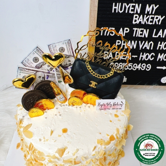 Bánh Kem Bắp cho phụ nữ . túi xách đen 01